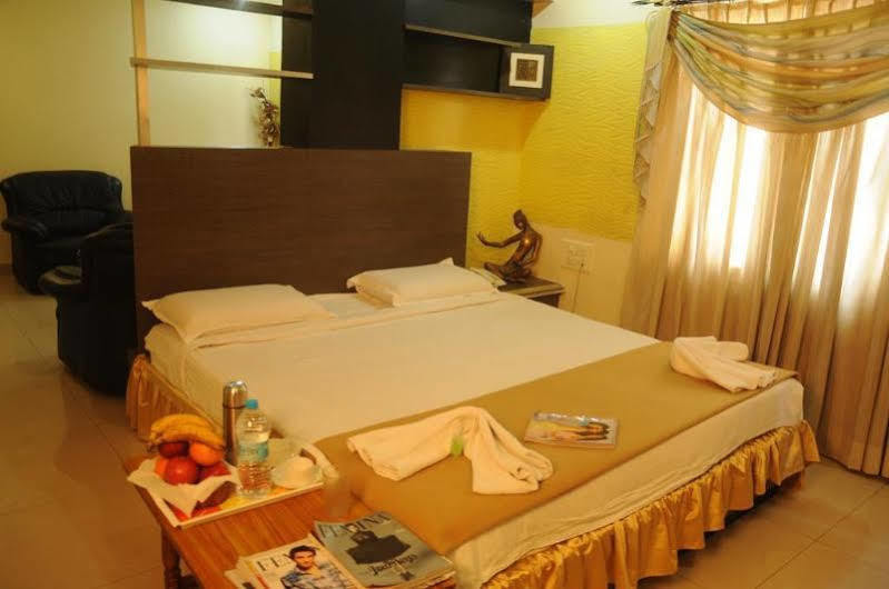 Hotel Tanisha Haïdarabad Extérieur photo